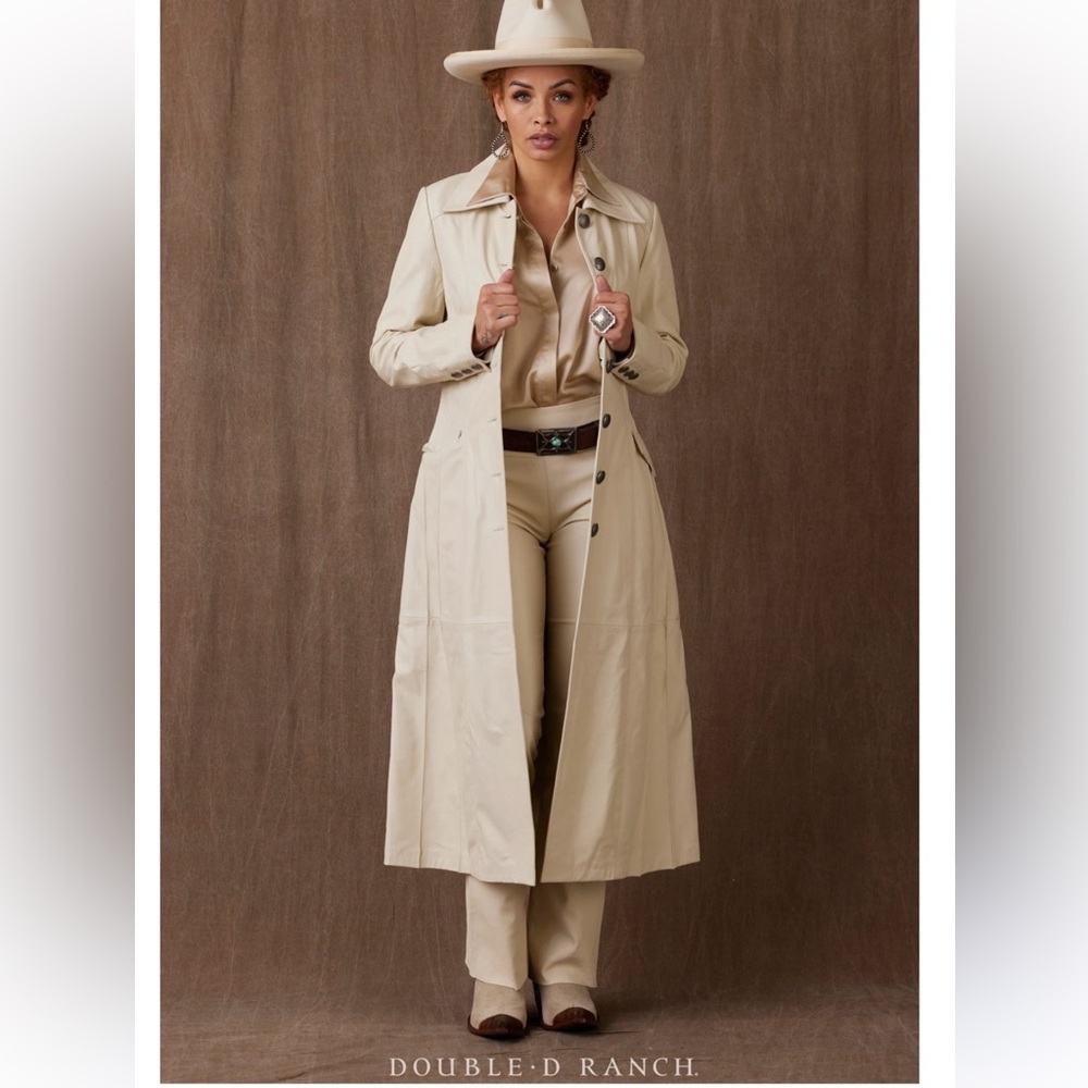 Double D Ranch buttery soft leather Bandit Trench Coat in Bone RTL $1295 L NWT